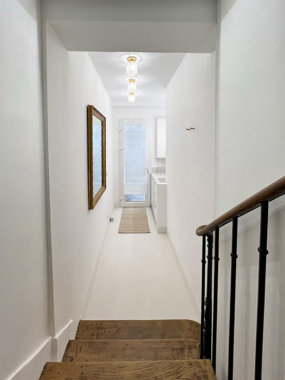 Cozy Studio - near Palais Royal-Louvre Museum Apartment in Paris