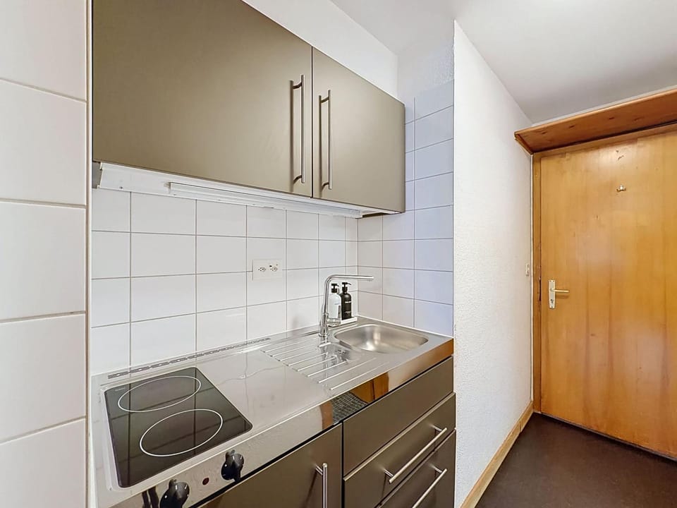 Arcades 604 charming studio with south facing balcony Apartment in Bagnes