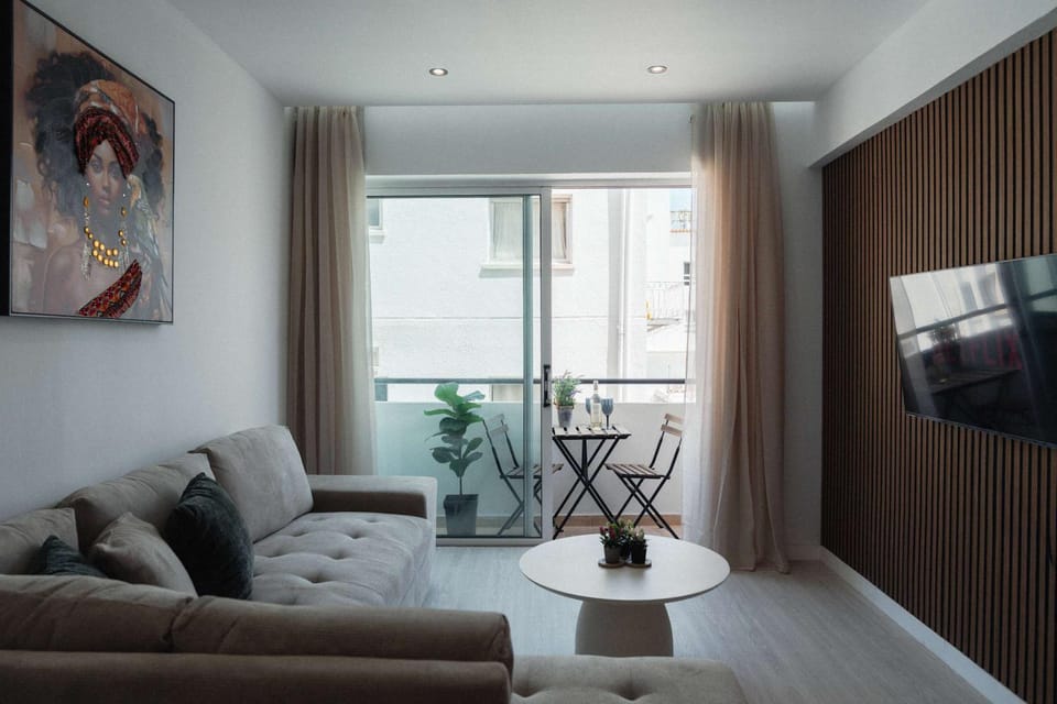 Balcony/Terrace, Living room