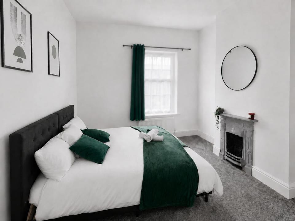 Bed, Bedroom