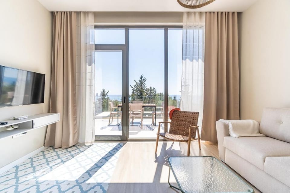 Riviera View 2BR Apartment in Drymades by PikHost Apartment in Vlorë County, Albania