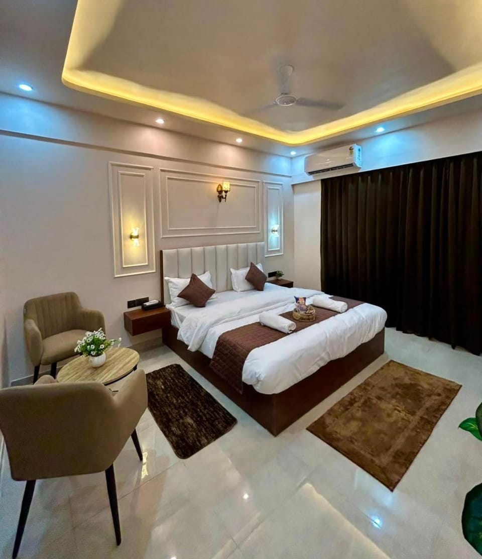 The Shadow Stayz Apartment in Lucknow