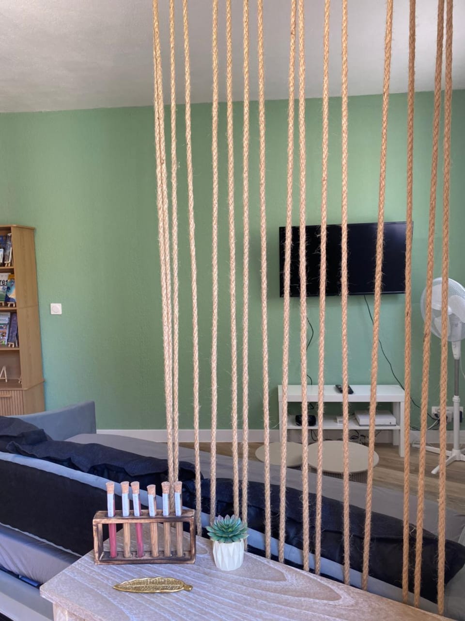 Bed, Living room, Seating area