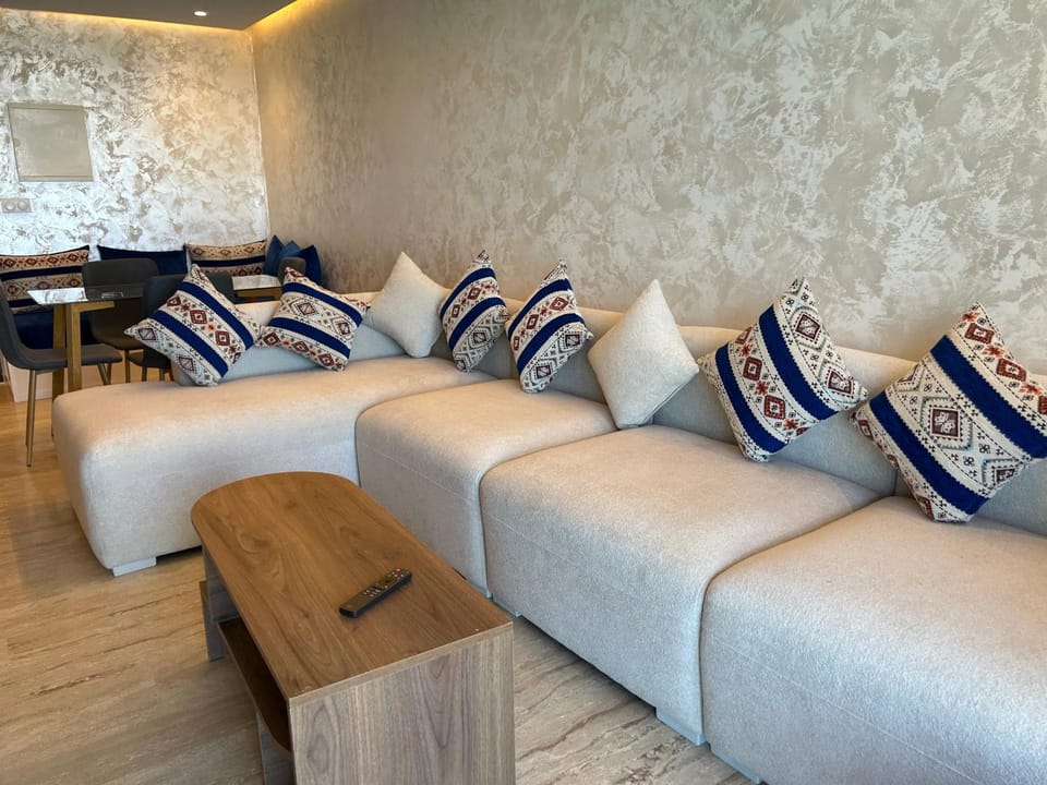 Triple tower ocean view 14 Apartment in Tangier