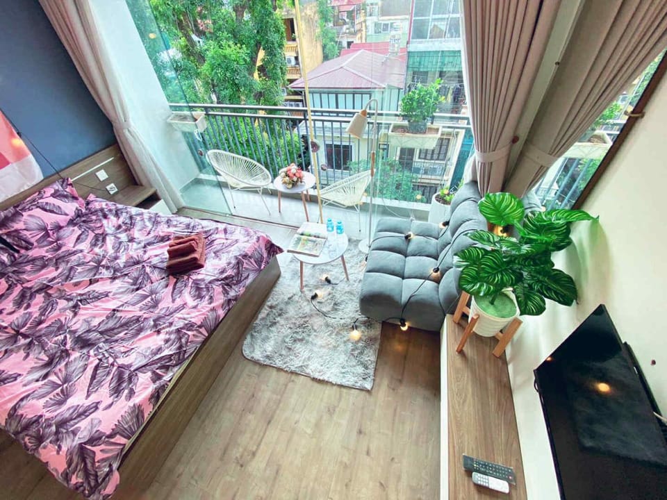 May - ROOFTOP SKY VIEW TG Vacation rental in Hanoi