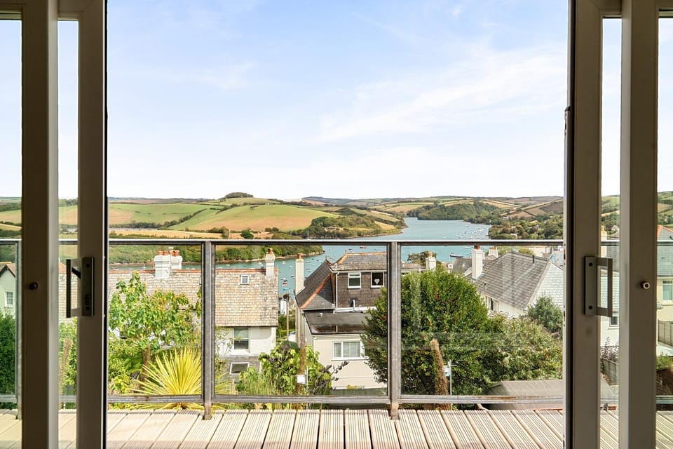 Day, Natural landscape, View (from property/room), Balcony/Terrace, River view