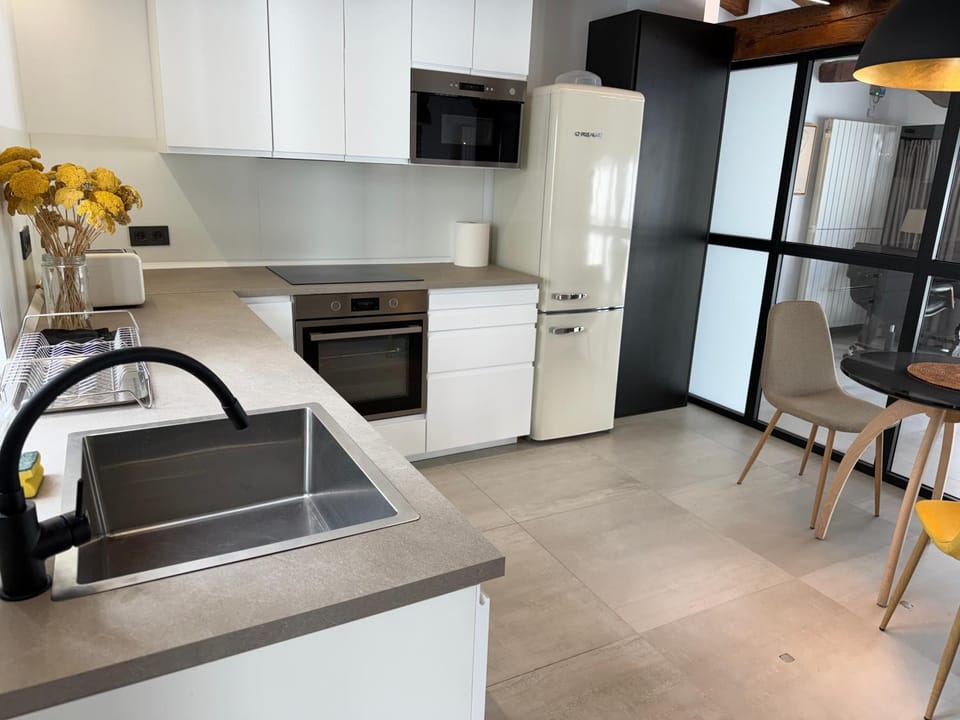 M Granados 1 Apartment in Soria