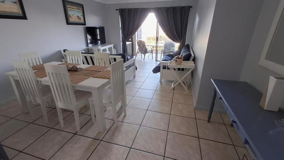 Whales Apartment in Western Cape