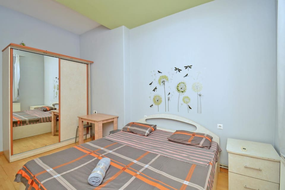 Bed, Photo of the whole room, Bedroom, towels, wardrobe