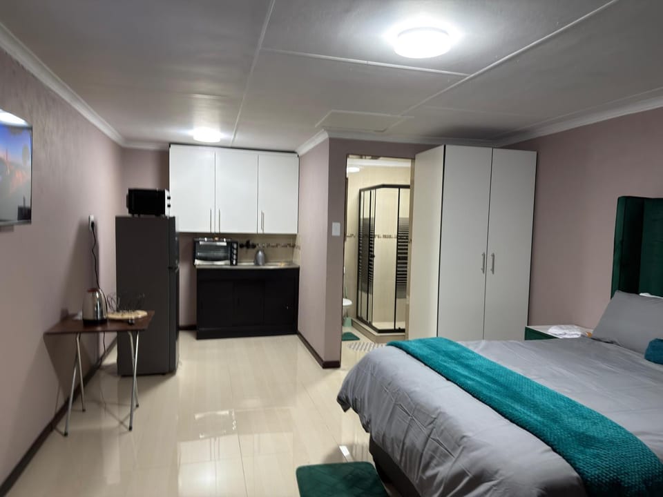 Leo Lodge Bed and Breakfast in South Africa