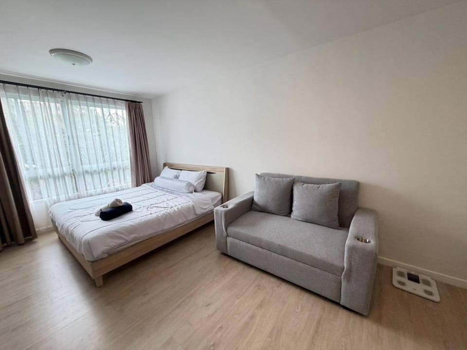 Baan Pieng Ploen Condominium บ้านเพียงเพลิน Apartment hotel in Nong Kae