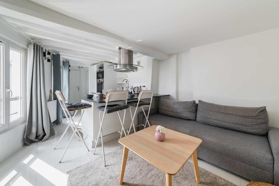 Bel Appartement au Coeur Saint-Paul - 4P - Paris 4 Apartment in Paris