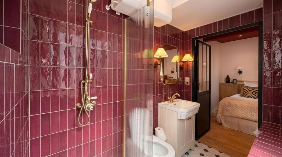 Shower, Toilet, Bathroom
