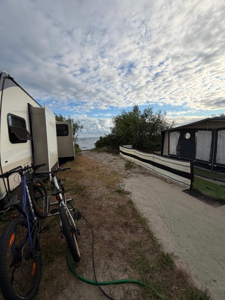 Zatoka Peruna Campground/ 
RV Resort in Pomeranian Voivodeship