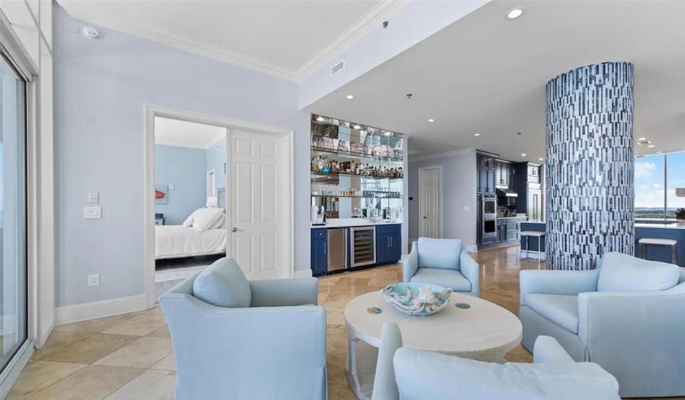 Spacious Gulf View Family Retreat Apartment in Perdido Key