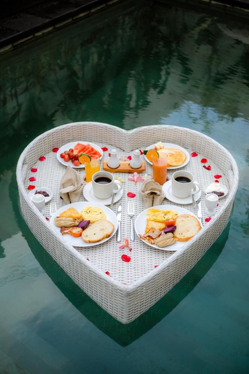Breakfast, Continental breakfast