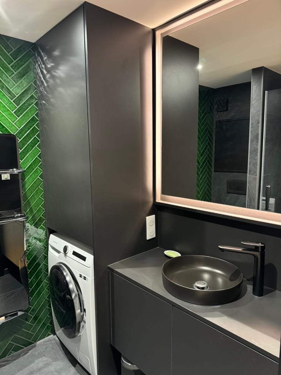 Bathroom, washing machine, dryer
