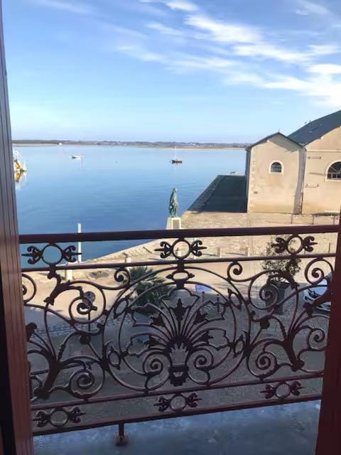 Natural landscape, View (from property/room), Balcony/Terrace, Sea view