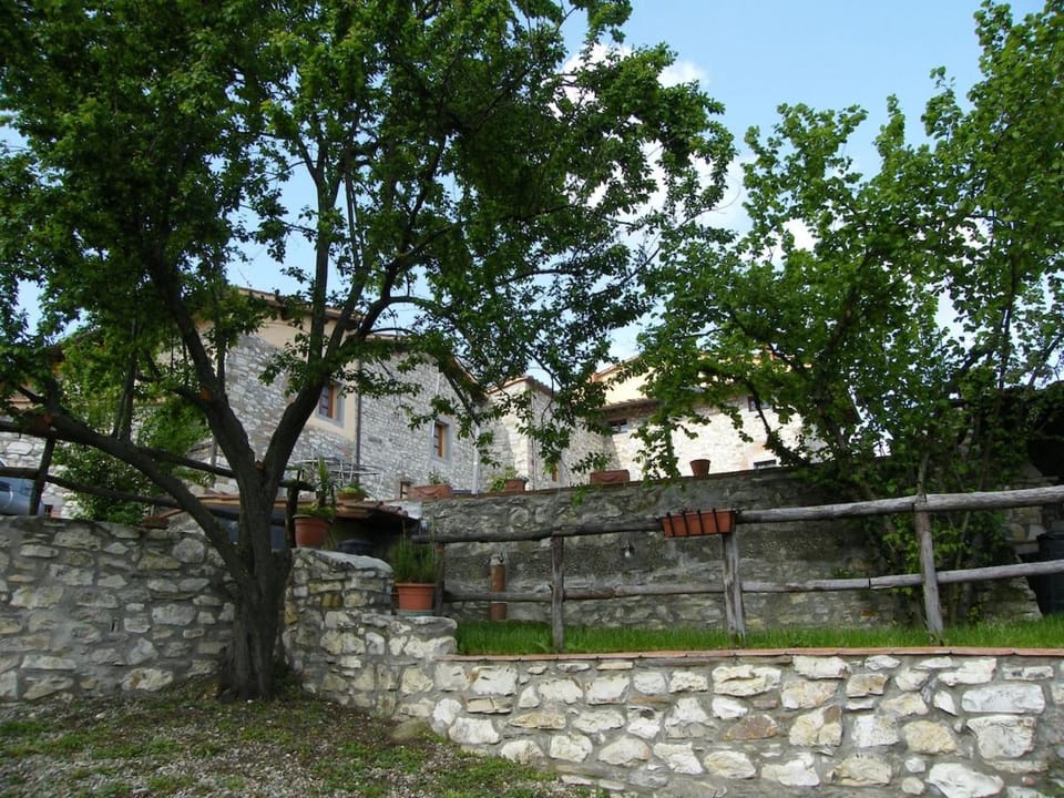 Casale Strettoio Apartment in Rignano sull Arno