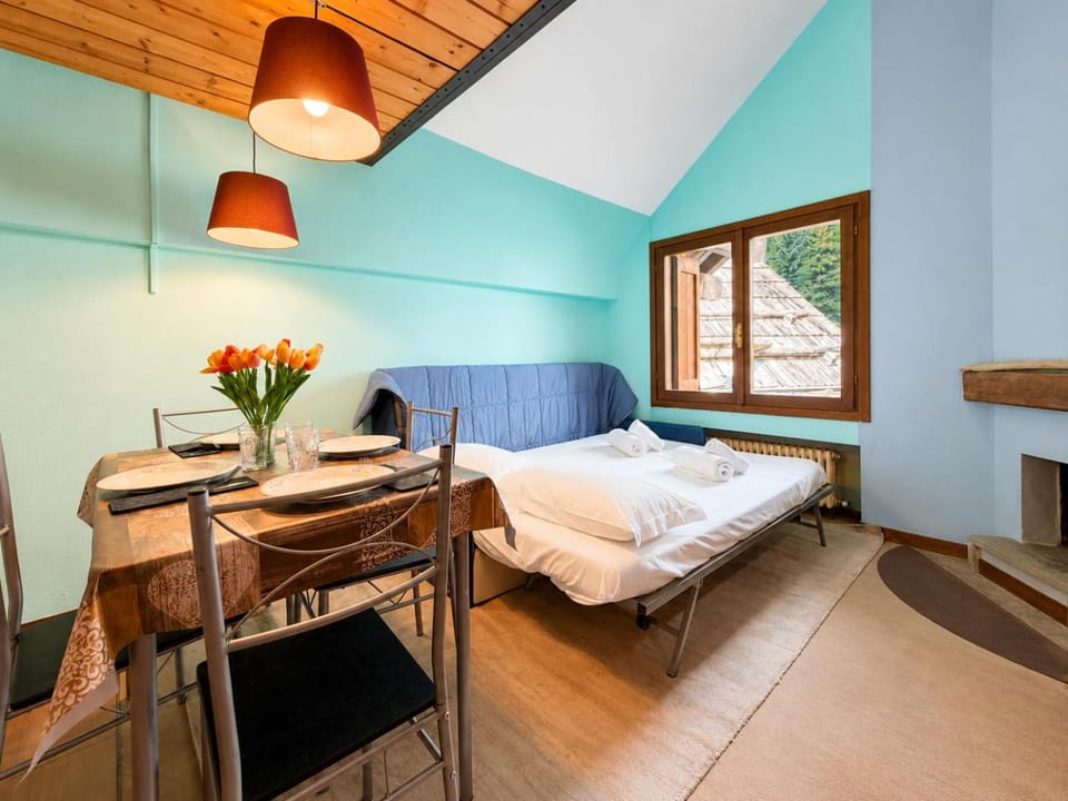 Hostdomus - Larici Studio Apartment in Piedmont