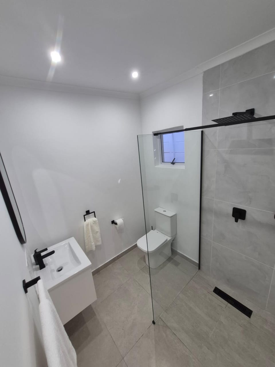 Shower, Bathroom