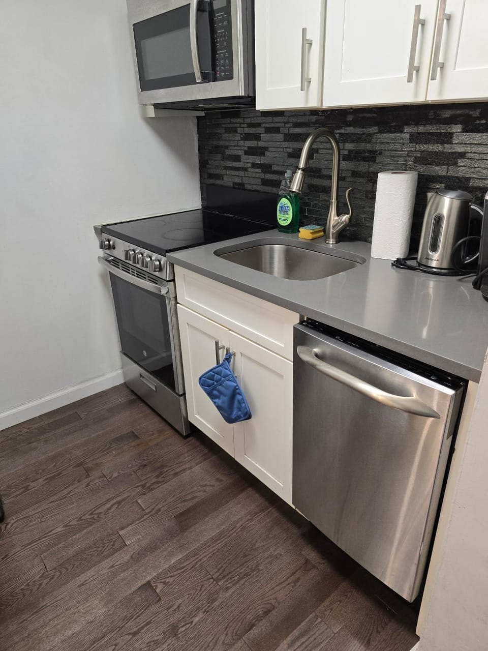 CityStays Time Square 2 Bedroom Apartments Apartment in Midtown