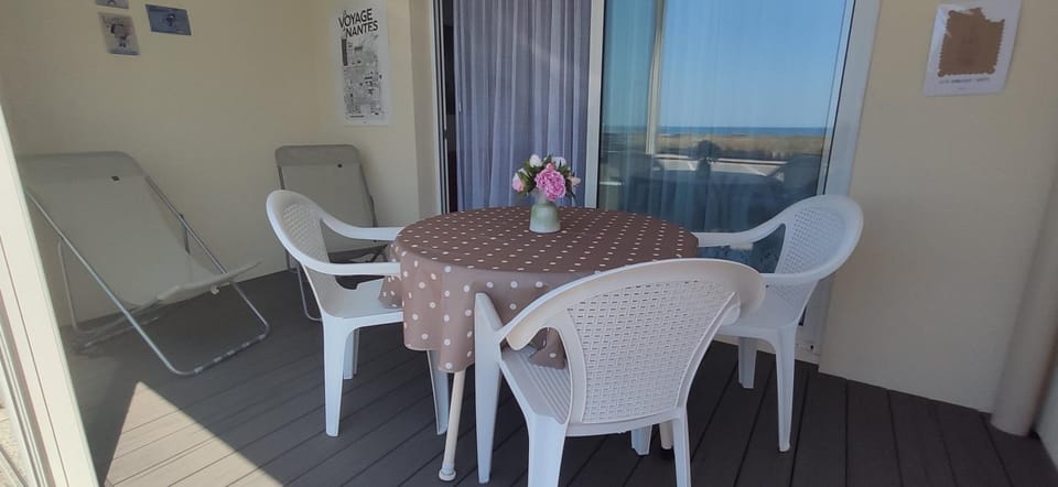 Appartement face mer Saint Jean de Monts Apartment in Saint-Jean-de-Monts