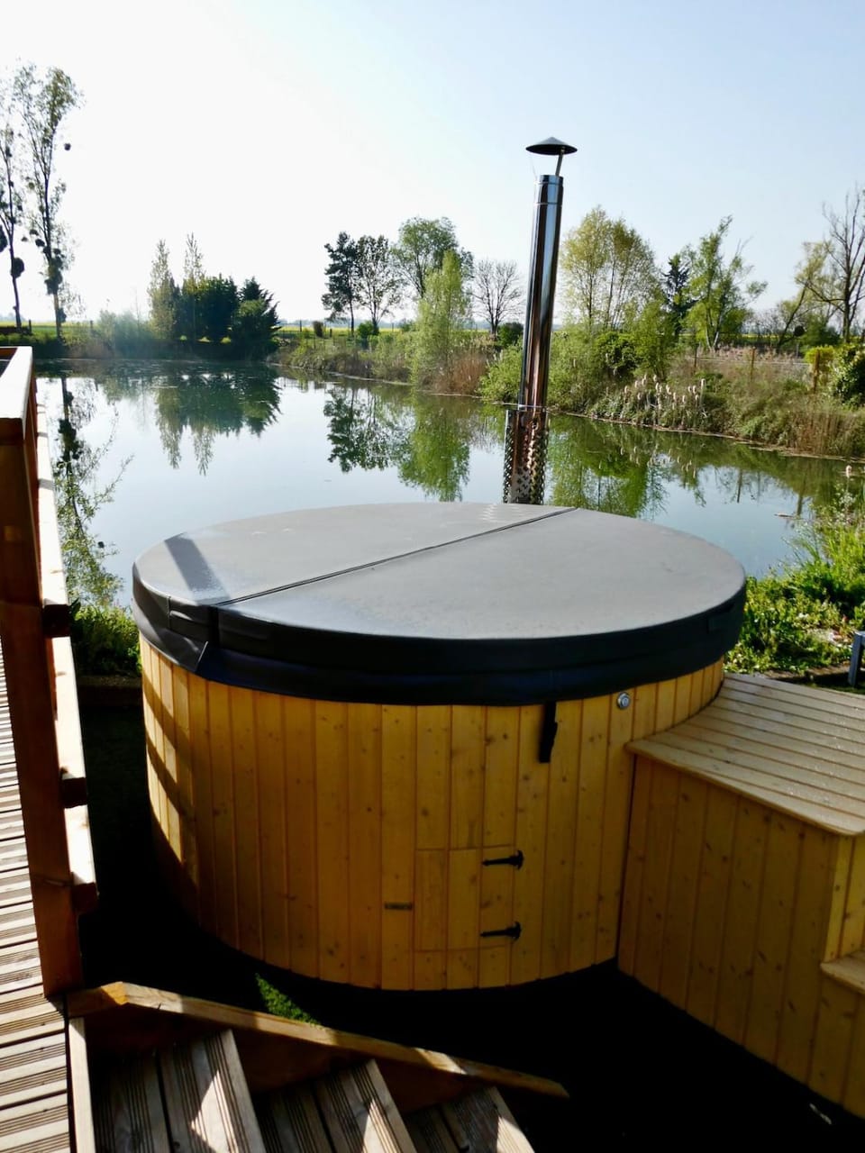 Domaine Nature for 14 people with swimming pool, Nordic bath, and sauna House in Jura