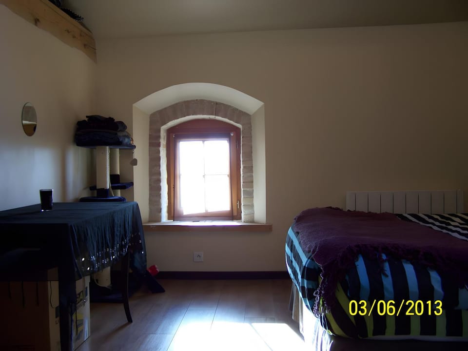 Property building, Living room, Bedroom