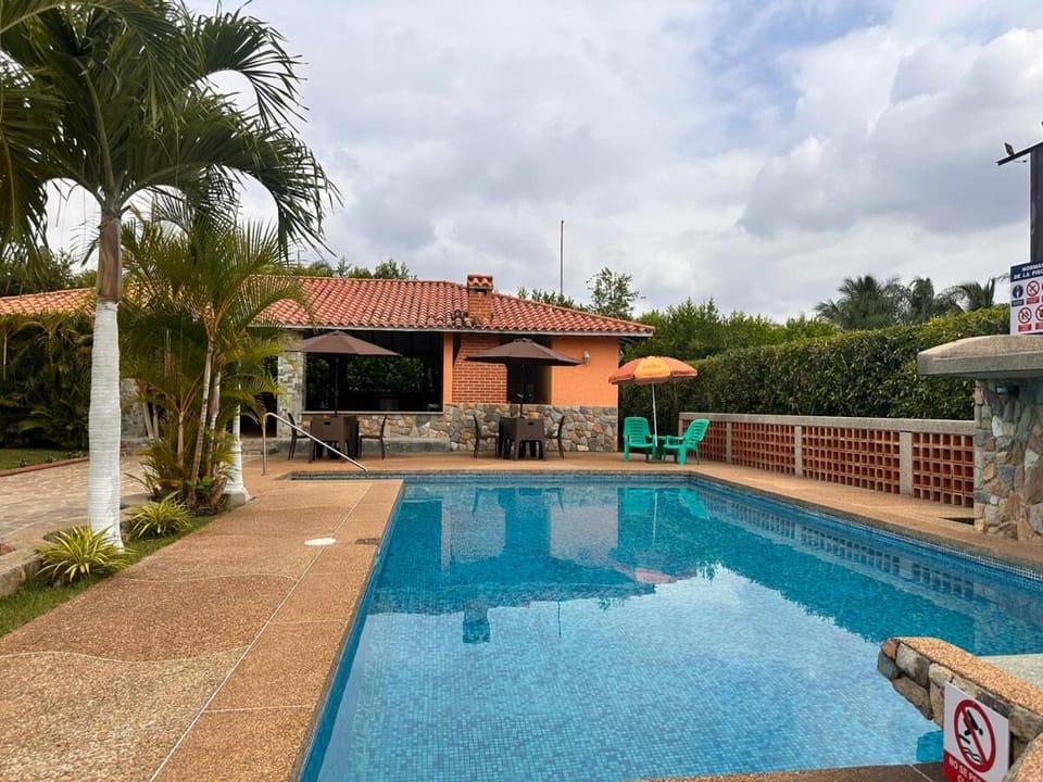 Casa vacacional con piscina privada Safari Ranch House in Cojedes