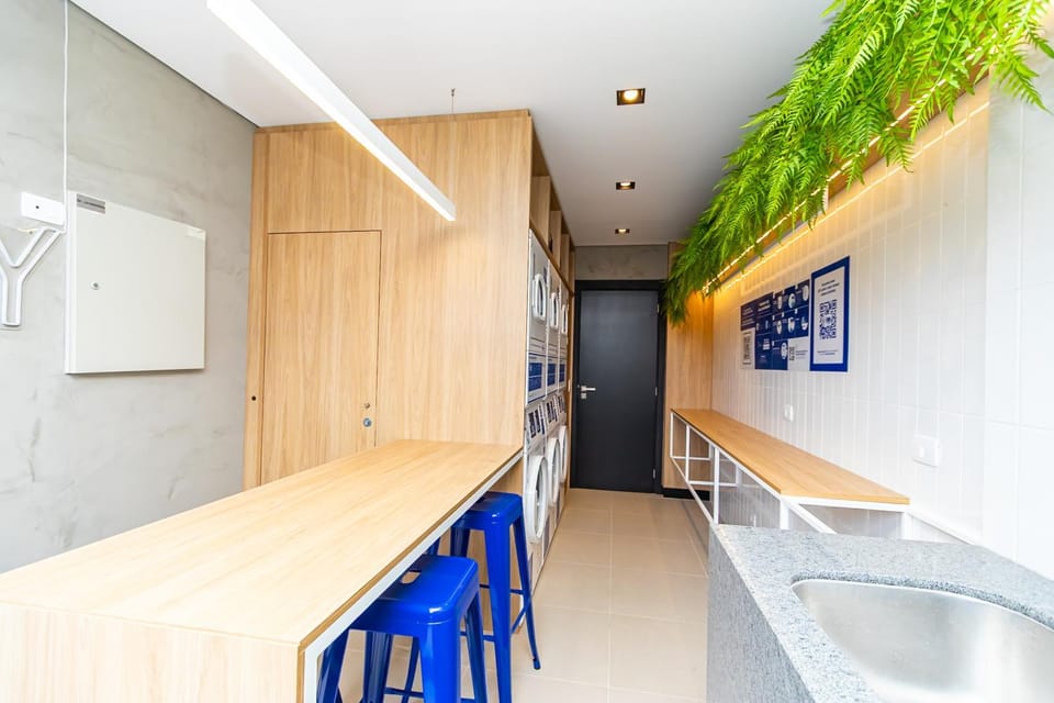Apartamento completo no Centro de Curitiba Apartment in Curitiba