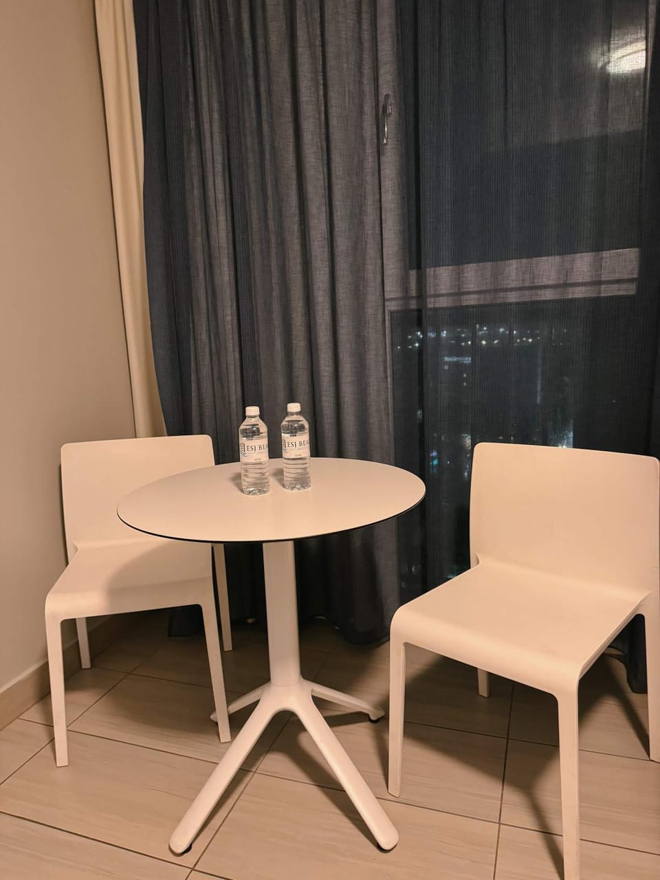 Isla Verde Beachfront Studio - King Bed - ESJ Apartment in Carolina