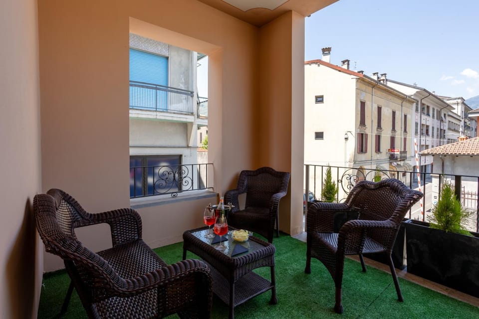 Balcony/Terrace, Seating area
