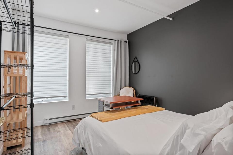 Lecompte Urban Residences 5 Bedrooms St-Roch Apartment in Quebec City