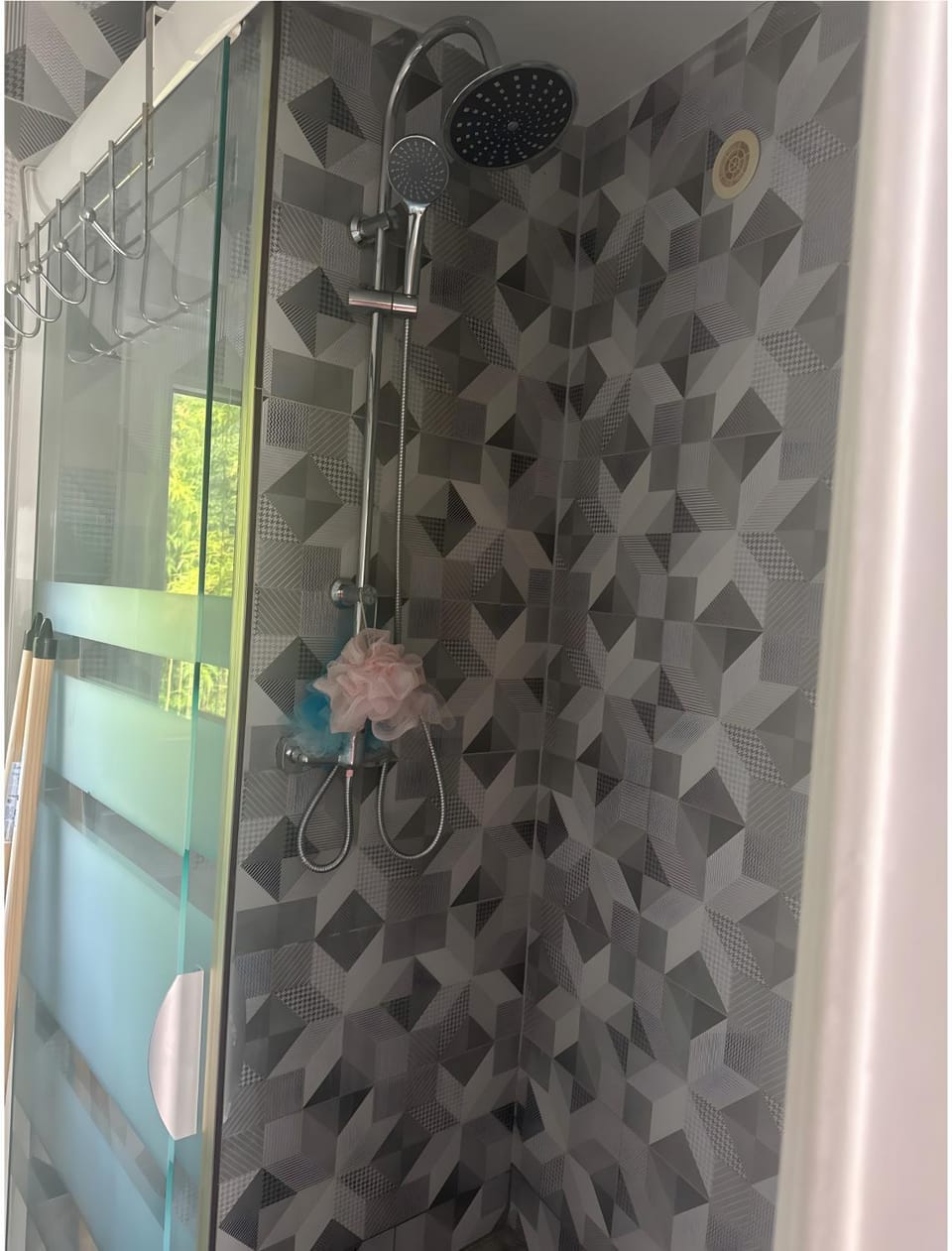 Bathroom, Living room