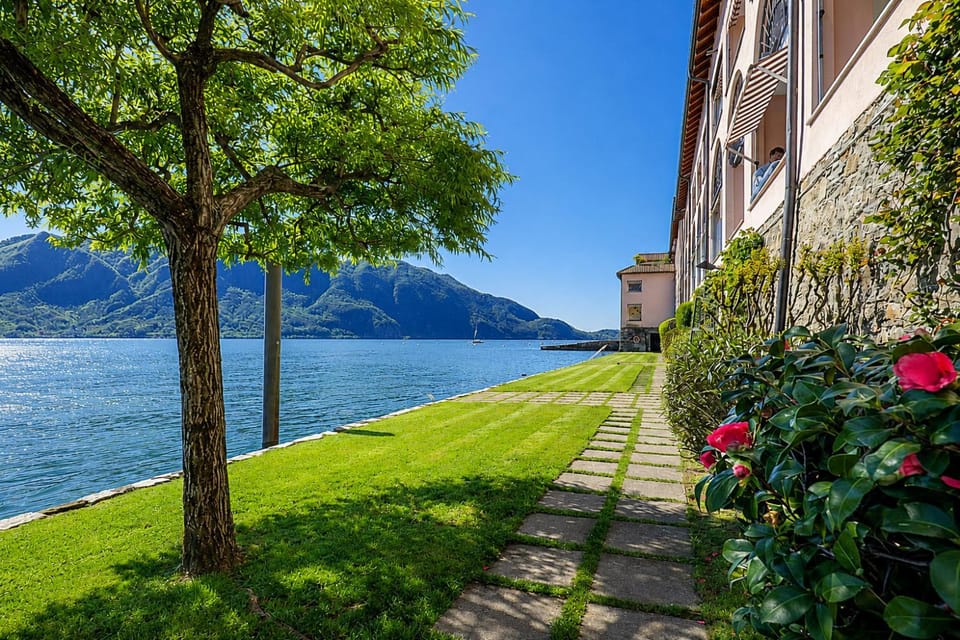 Garden, Lake view