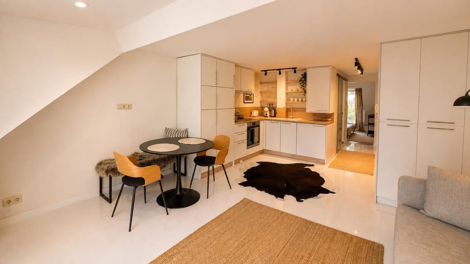 Kitchen or kitchenette, Living room, Dining area