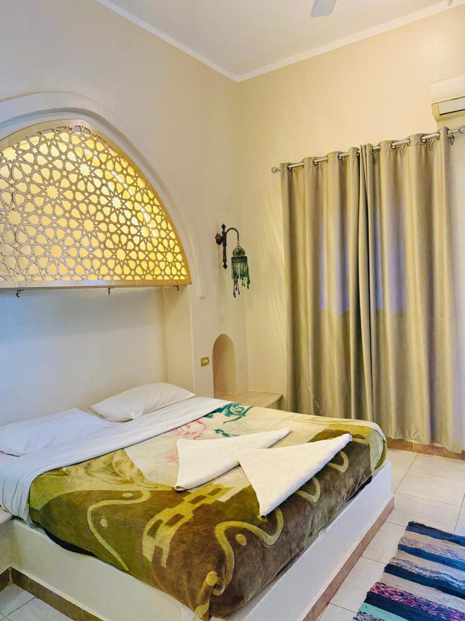 Hotels Luxor Egypt Hotel in Luxor