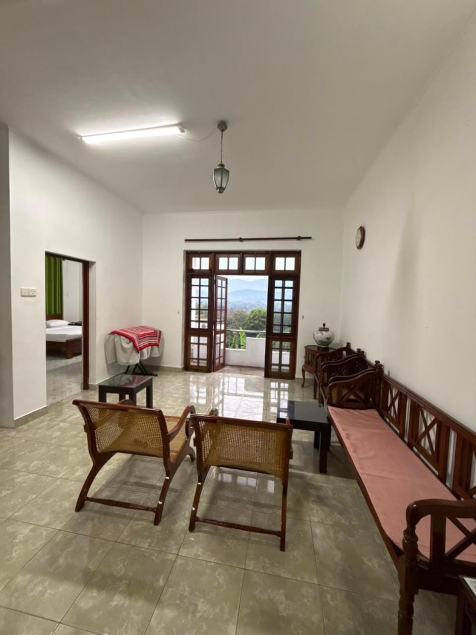 Communal lounge/ TV room
