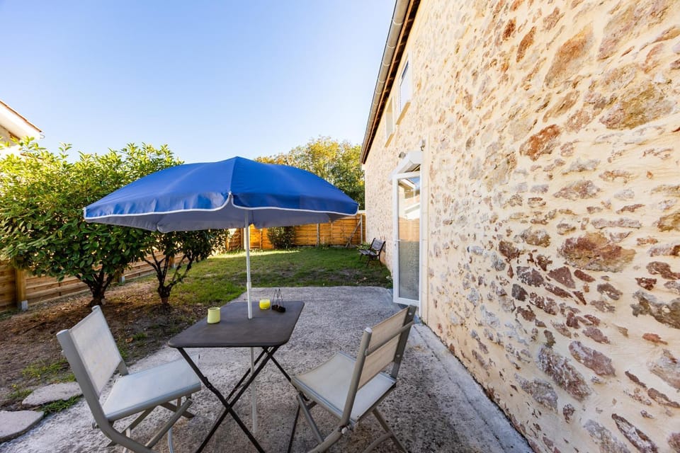 Studio Chez Martine Apartment in Nouvelle-Aquitaine