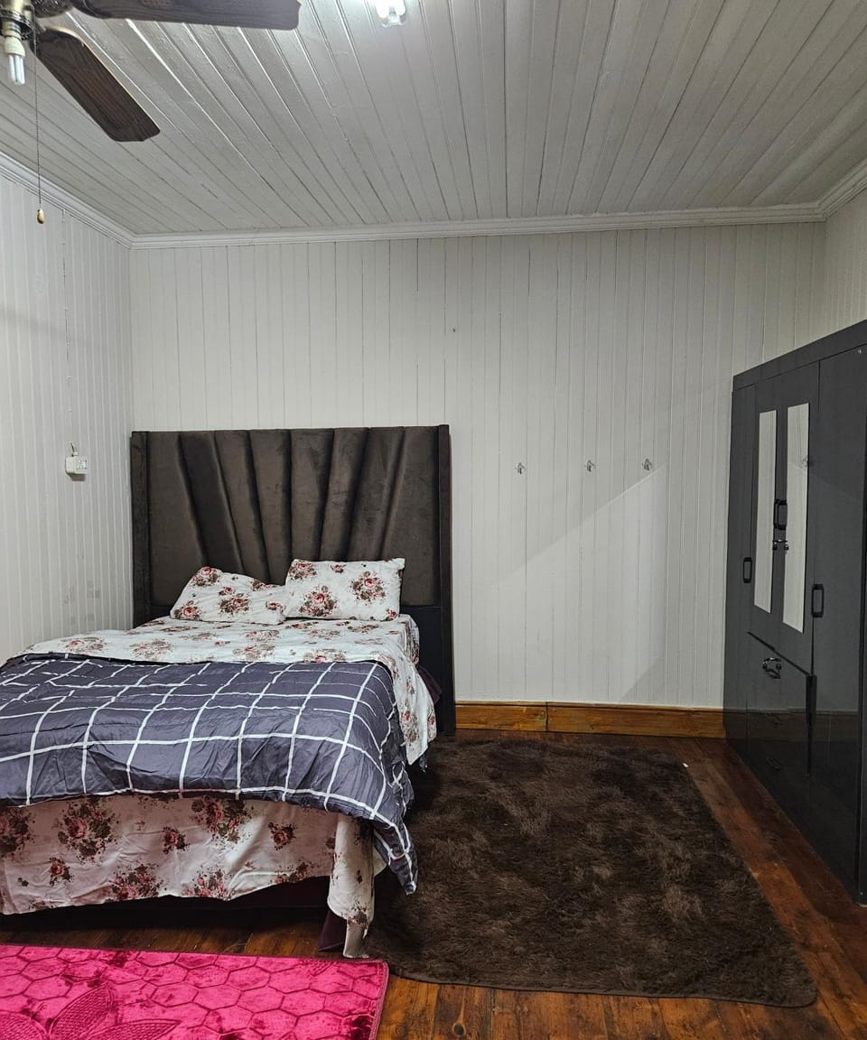 JJK US CANADA Panafricanism guesthouse Bed and Breakfast in South Africa