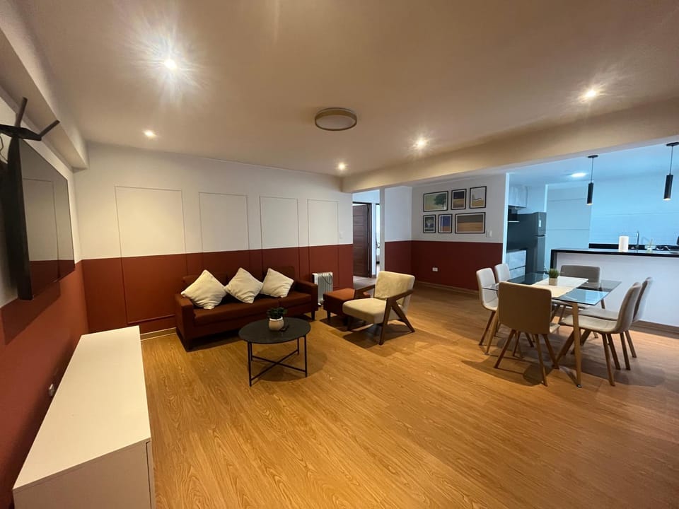 Nuevo y espacioso a 15 minutos de Plaza de armas de Cusco Apartment in Cusco
