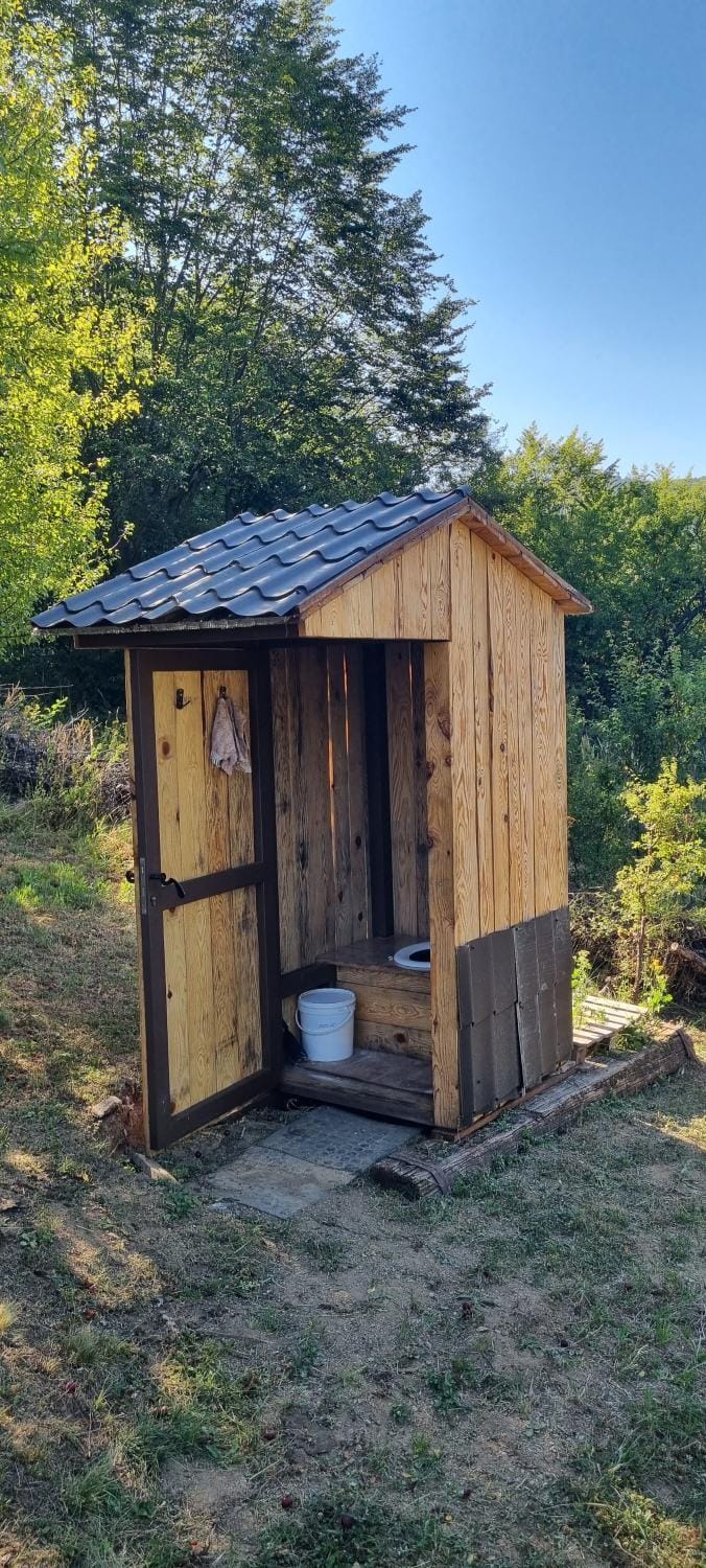 Vučji pogled Luxury tent in Serbia