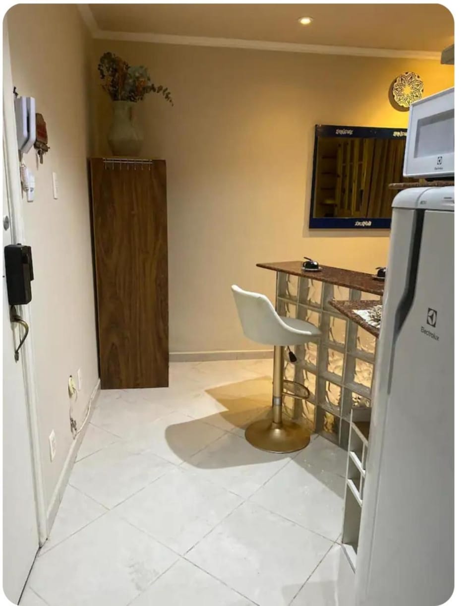 Copacabana 8 min da praia recém-reformado Apartment in Rio de Janeiro