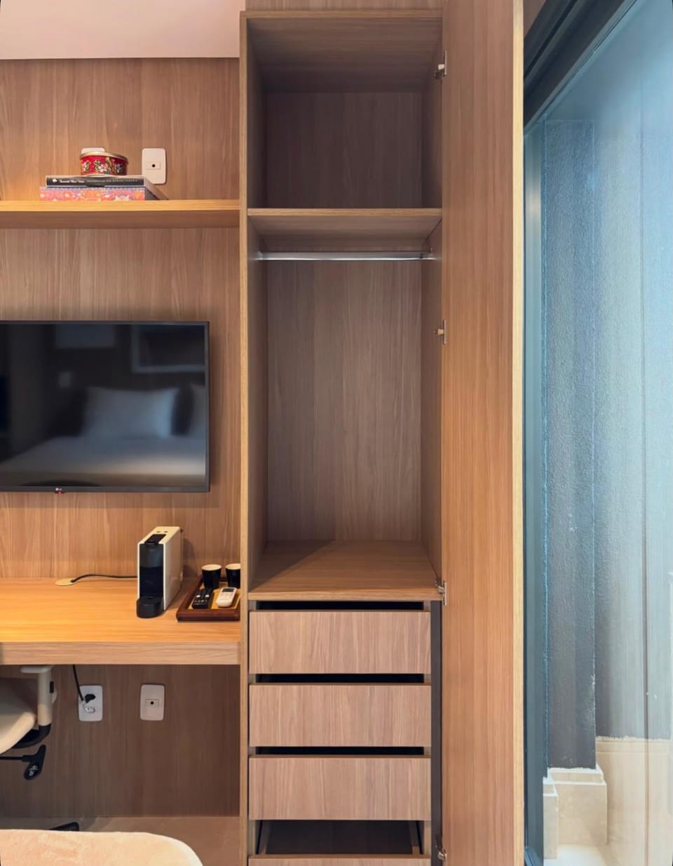 wardrobe
