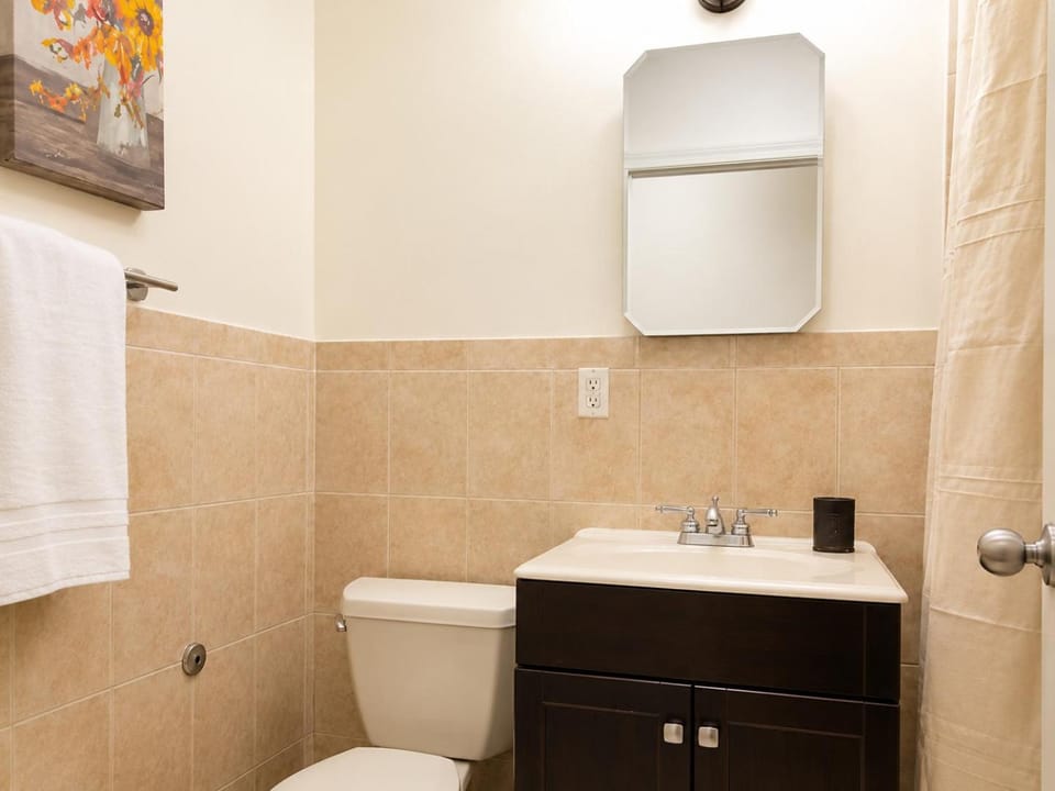 Toilet, Bathroom