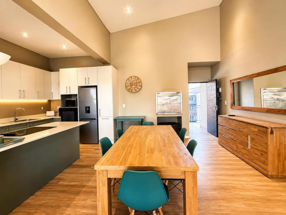 72 On Nivica Apartment in Western Cape