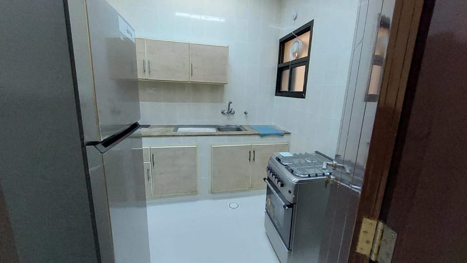 شقه غرفتين صاله مطبخ حمامين -صلاله الجديده Apartment in Oman