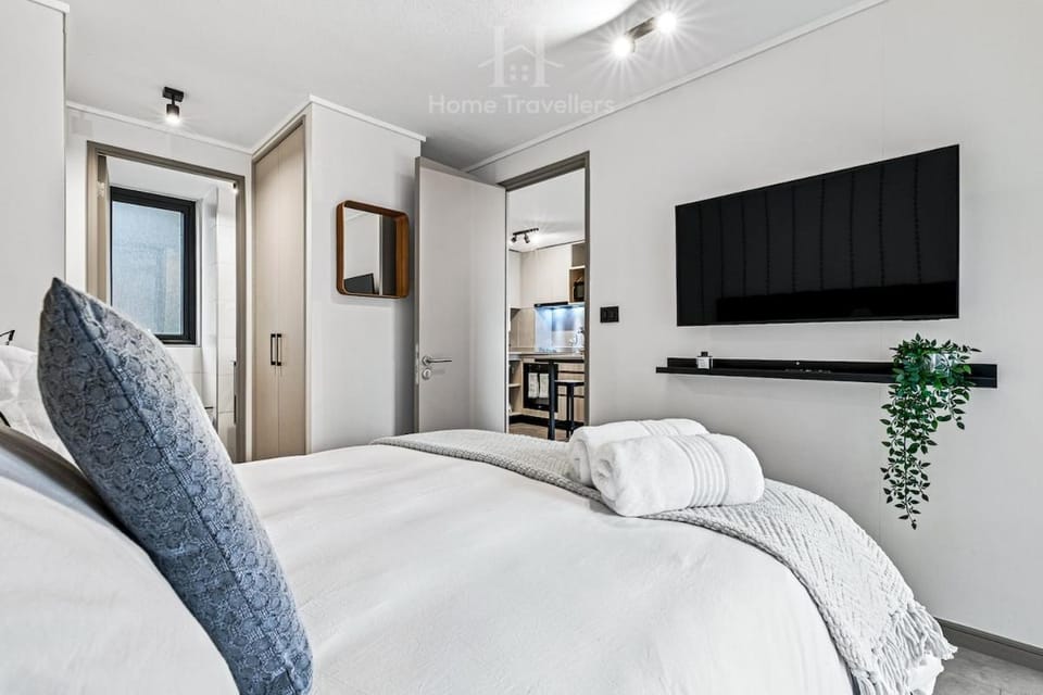 HT Cozy Air-Conditioned Apartment in Ñuñoa for 3 People Apartment in Santiago