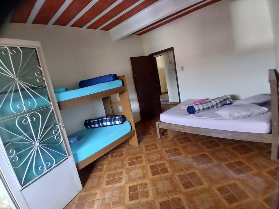 Excelente casa no centro com 3 quartos Apartment in State of Rio de Janeiro